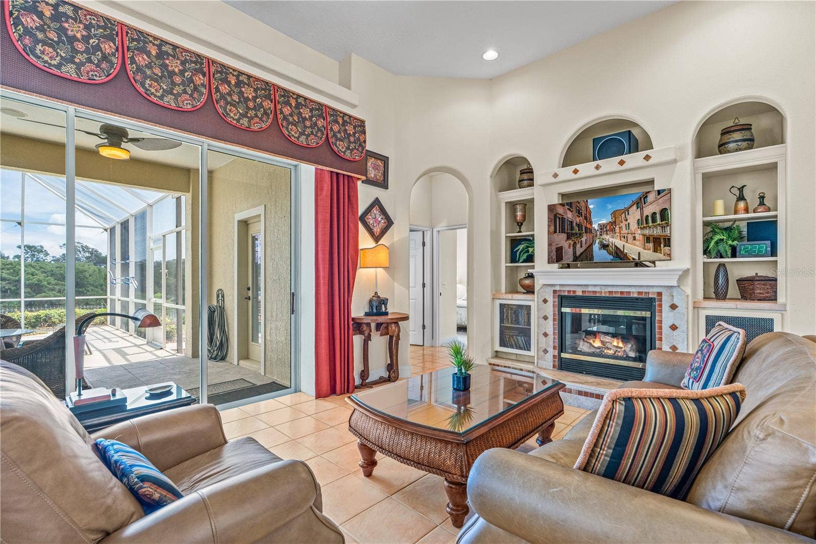 19 LAKECLIFF DRIVE, Ormond Beach, FL 32174 19 LAKECLIFF DRIVE, Ormond Beach, FL 32174