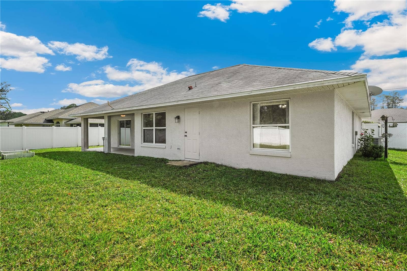 20 RYMSHAW DRIVE, Palm Coast, FL 32164 20 RYMSHAW DRIVE, Palm Coast, FL 32164