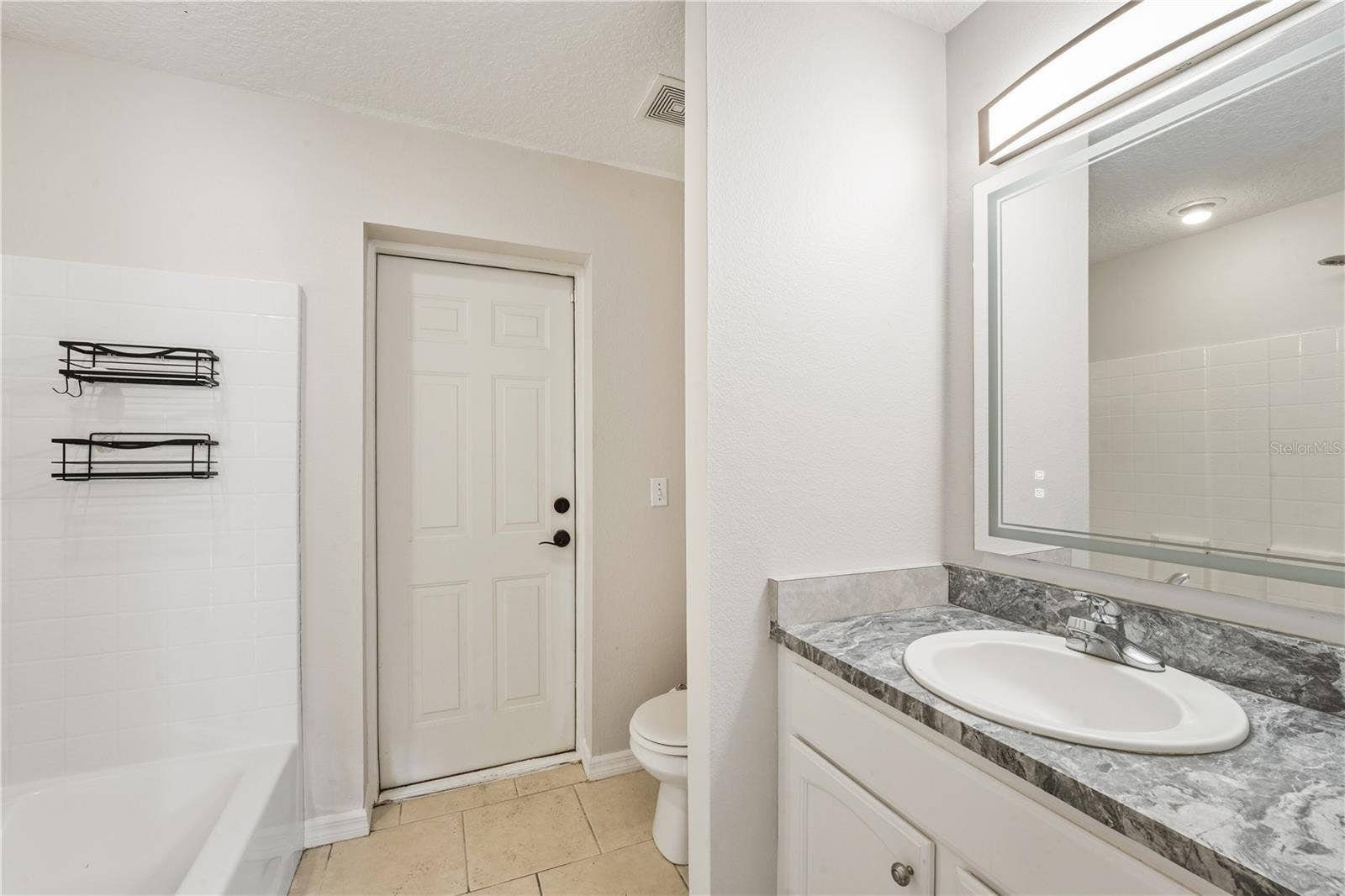 20 RYMSHAW DRIVE, Palm Coast, FL 32164 20 RYMSHAW DRIVE, Palm Coast, FL 32164