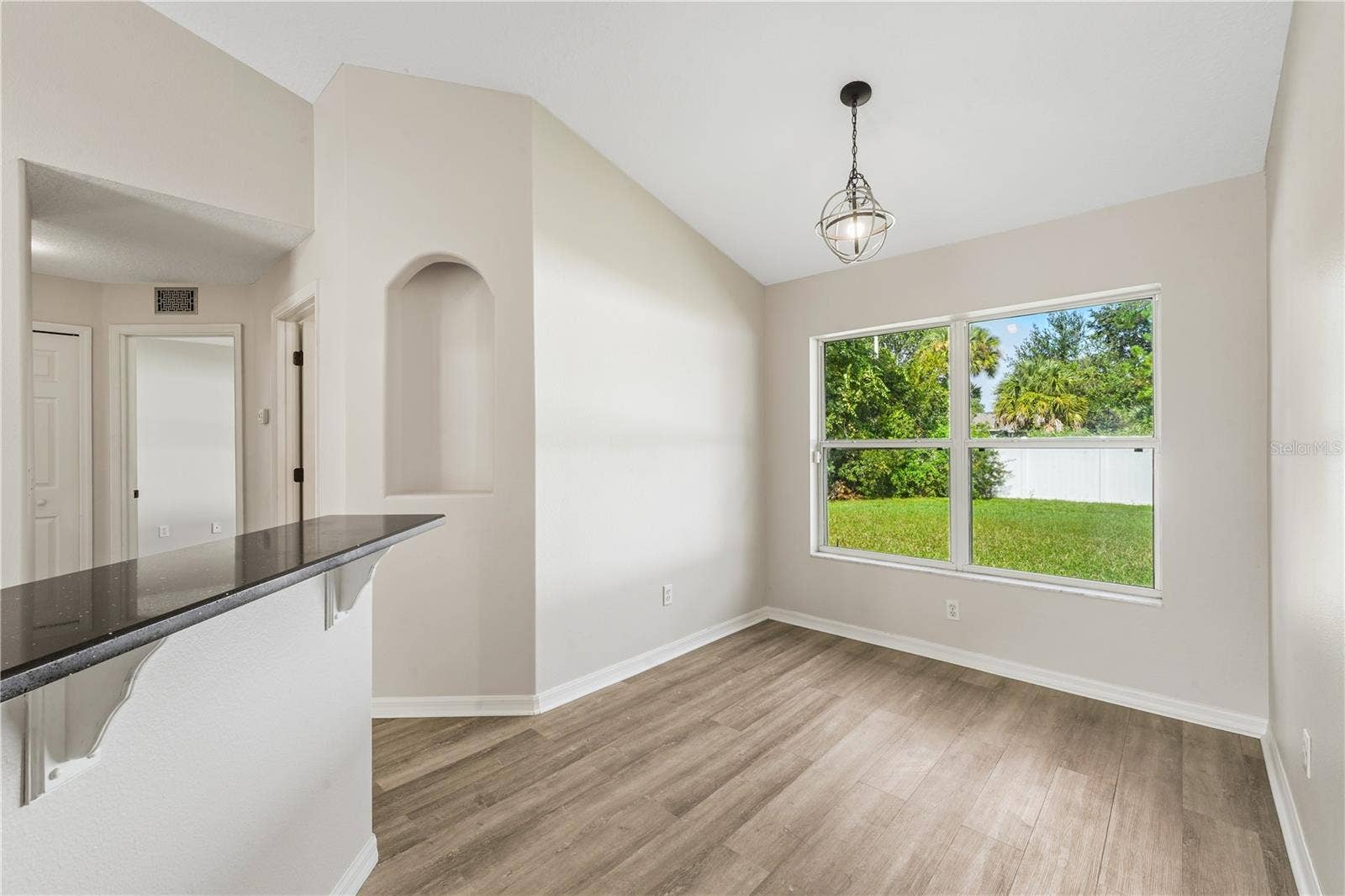 20 RYMSHAW DRIVE, Palm Coast, FL 32164 20 RYMSHAW DRIVE, Palm Coast, FL 32164