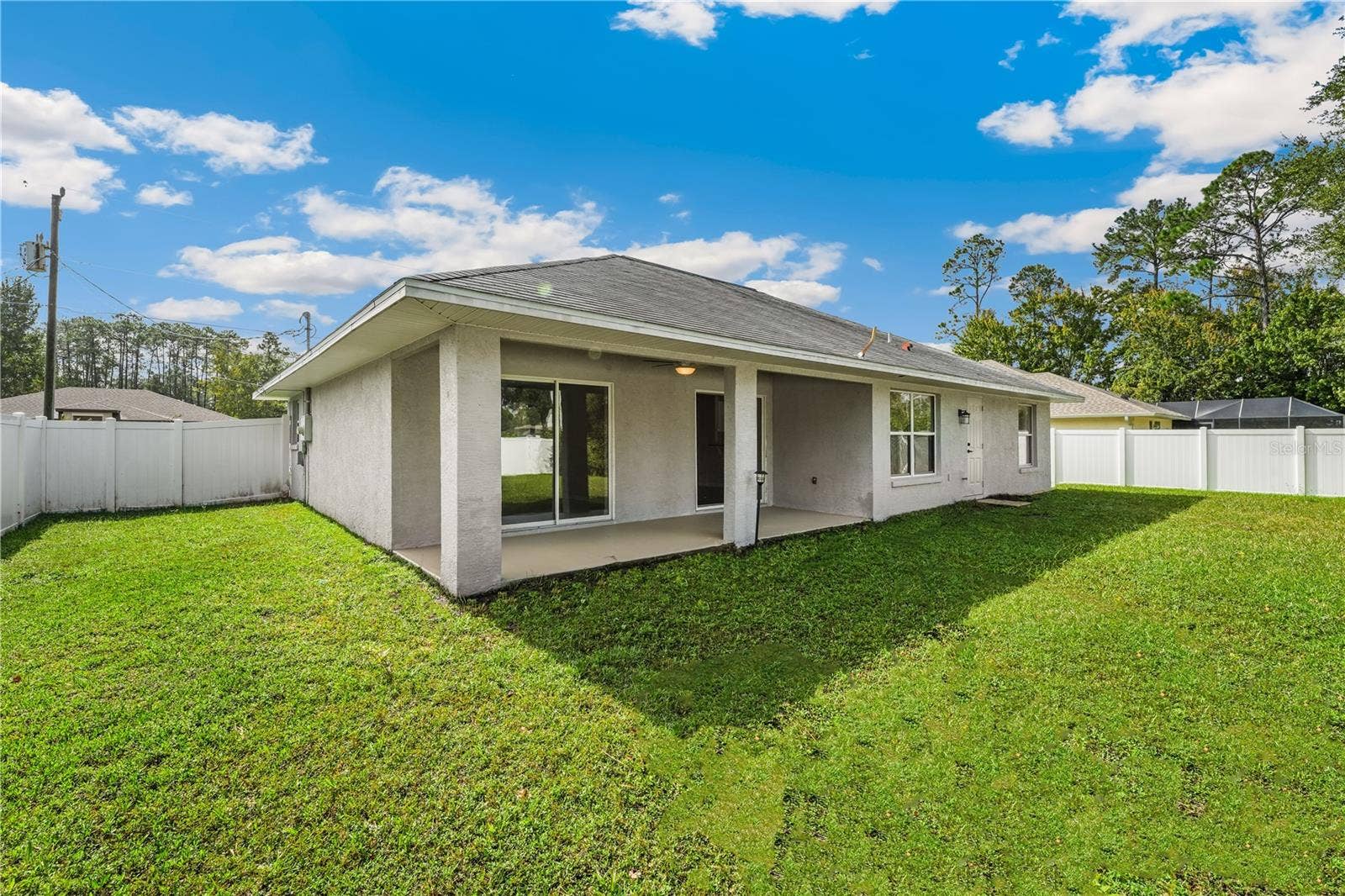 20 RYMSHAW DRIVE, Palm Coast, FL 32164 20 RYMSHAW DRIVE, Palm Coast, FL 32164