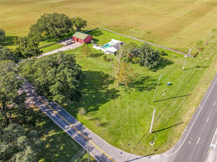 Property photo for 10038 N US HIGHWAY 301, Oxford, FL
