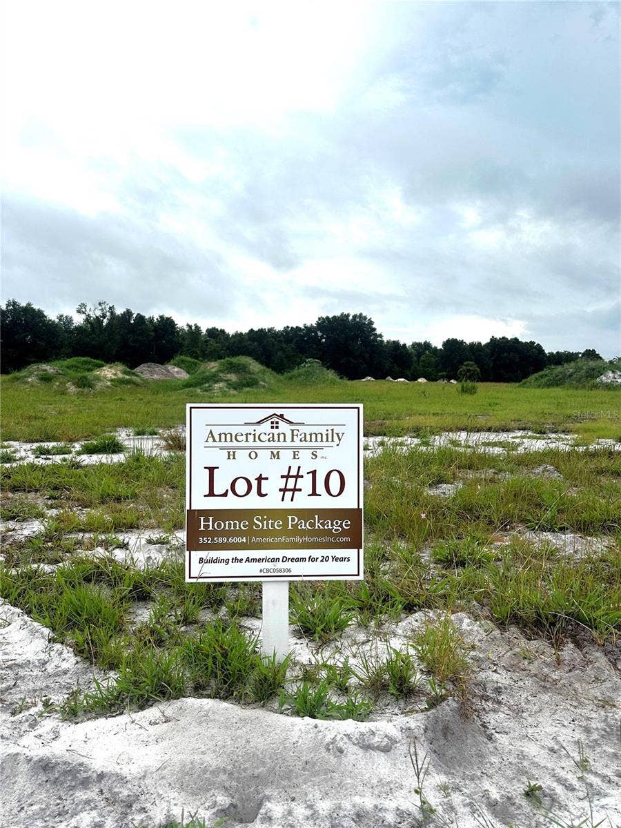 Property photo for 38517 WOODED MEADOW DRIVE, Umatilla, FL
