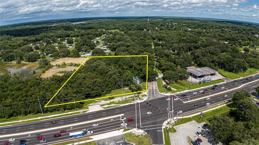Property photo for 353 S US HWY 27/441, Lady Lake, FL
