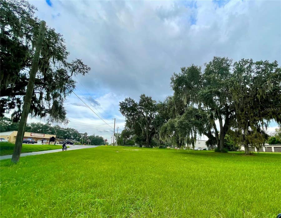 Property photo for 2409 MONTCLAIR ROAD, Leesburg, FL