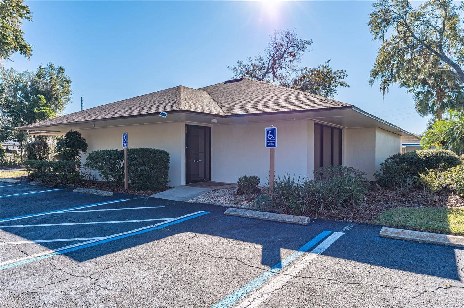 801 N BAY STREET, Eustis, FL 32726 801 N BAY STREET, Eustis, FL 32726