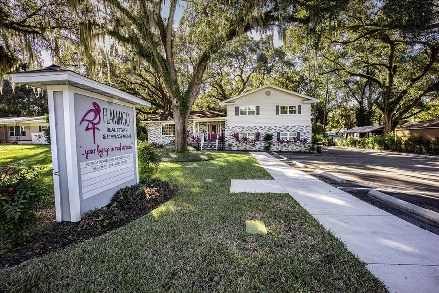 Property photo for 900 CLEVELAND AVENUE, Wildwood, FL