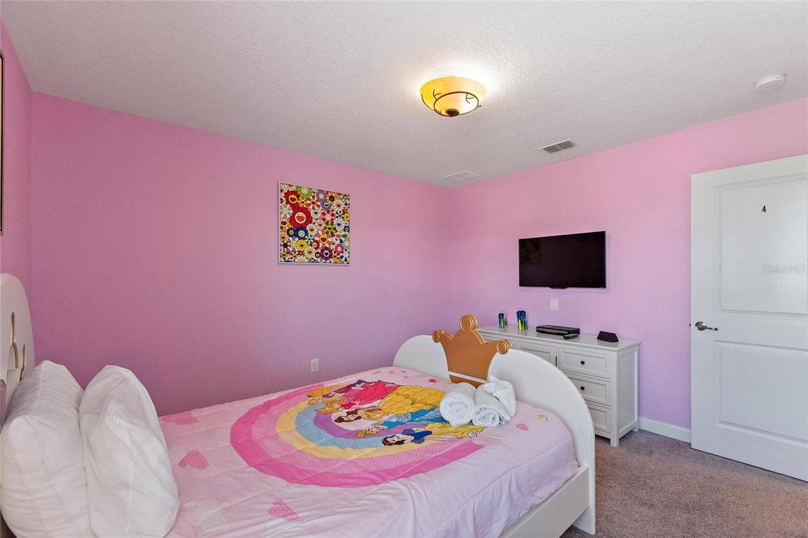 1524 FLANGE DRIVE, Davenport, FL 33896 Cinderella Theme Room