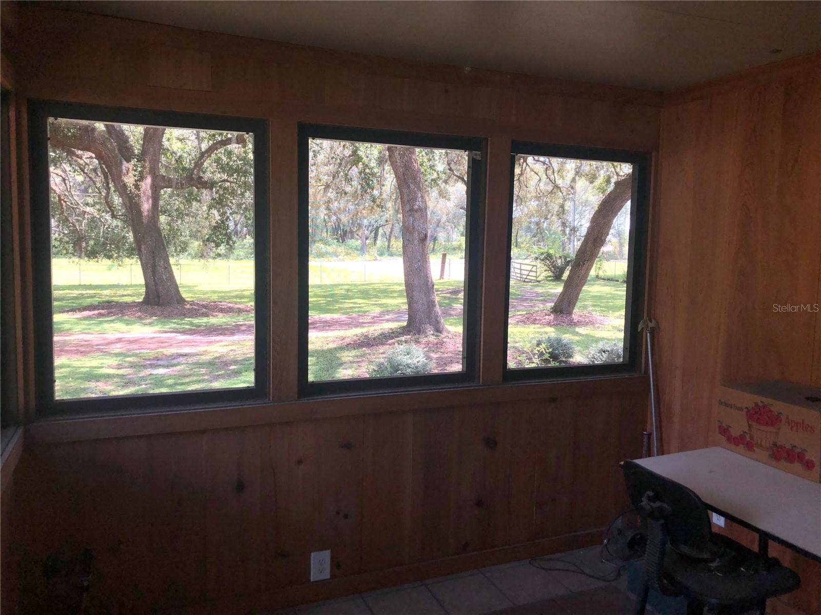136 S COMMERCIAL STREET, Coleman, FL 33521 136 S COMMERCIAL STREET, Coleman, FL 33521