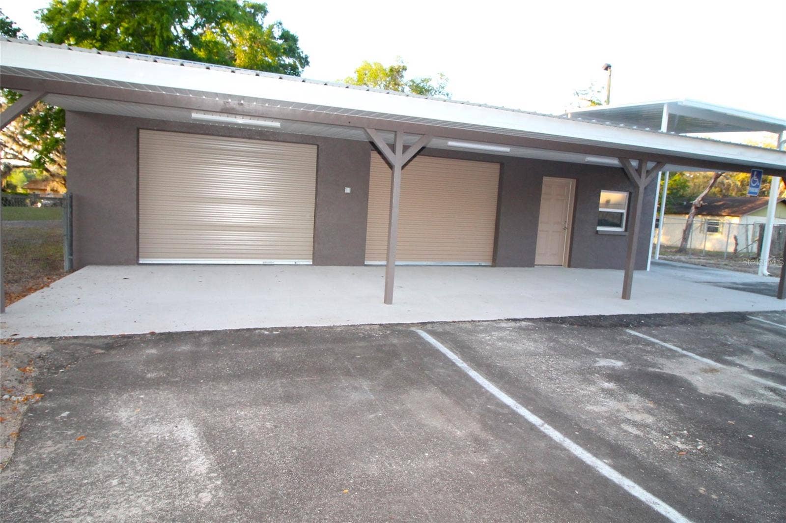 114 W MYERS BOULEVARD, Mascotte, FL 34753