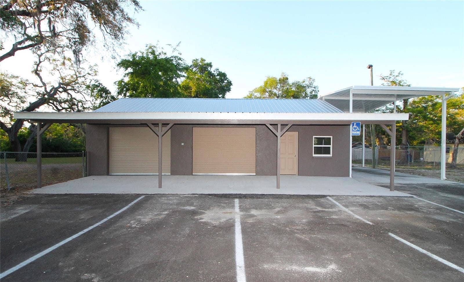 114 W MYERS BOULEVARD, Mascotte, FL 34753