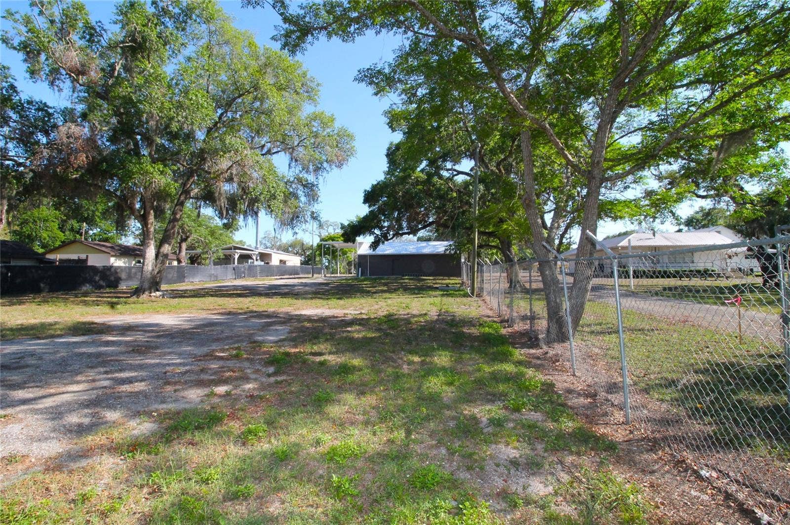114 W MYERS BOULEVARD, Mascotte, FL 34753
