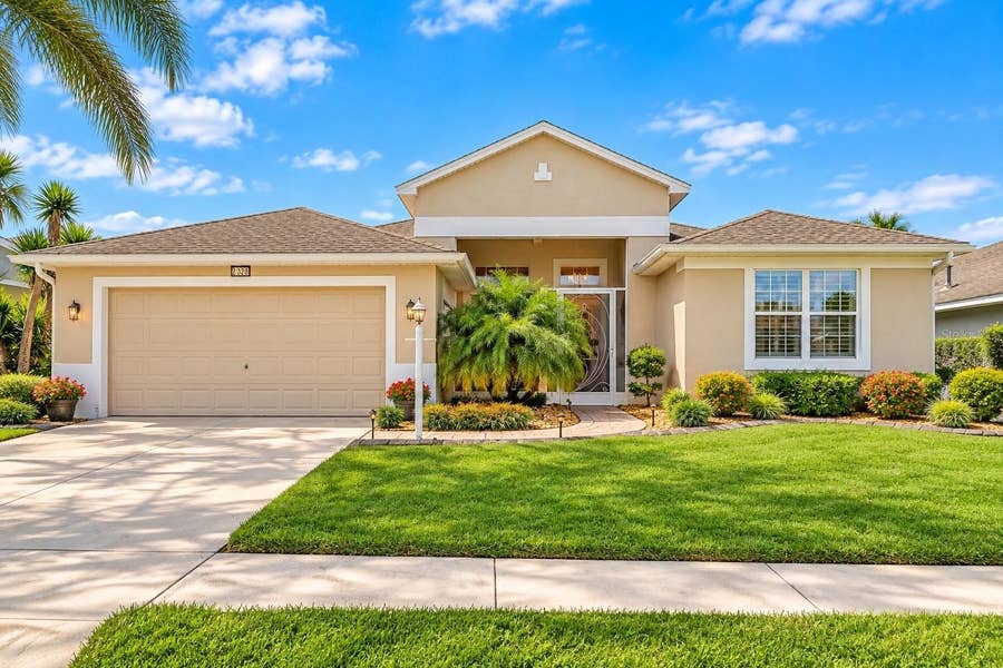 Property photo for 27328 PINE STRAW ROAD, Leesburg, FL