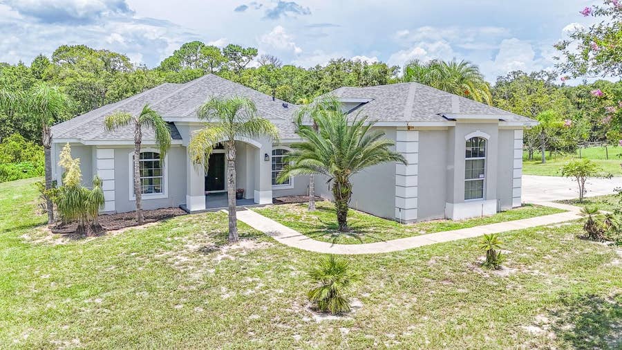 Property photo for 32025 TIMBERLAKE DRIVE, Mount Dora, FL