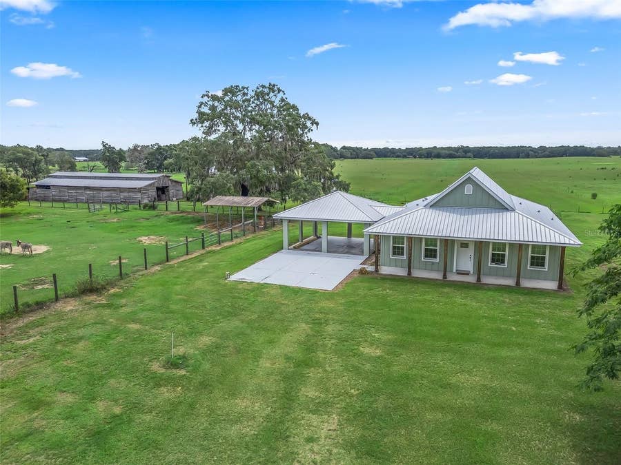 Property photo for 8567 CR 635, Bushnell, FL
