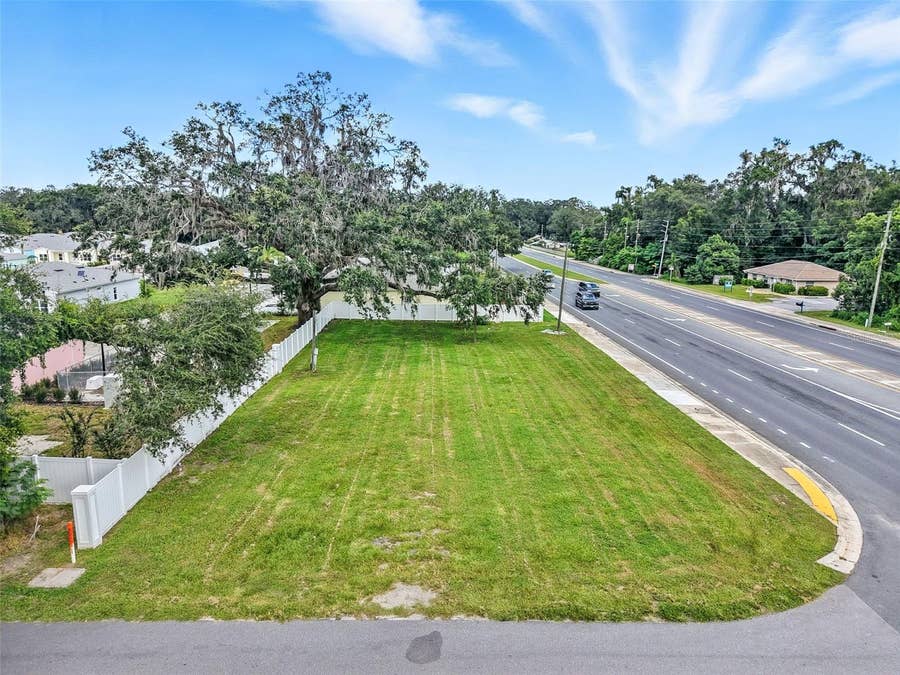 Property photo for 12182 N US HIGHWAY 301, Oxford, FL