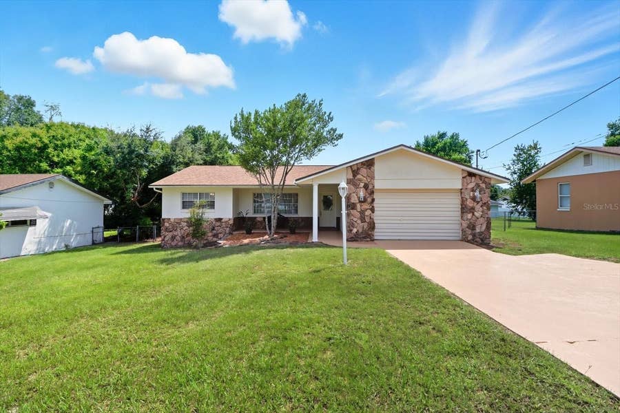 Property photo for 305 EDISON, Inverness, FL