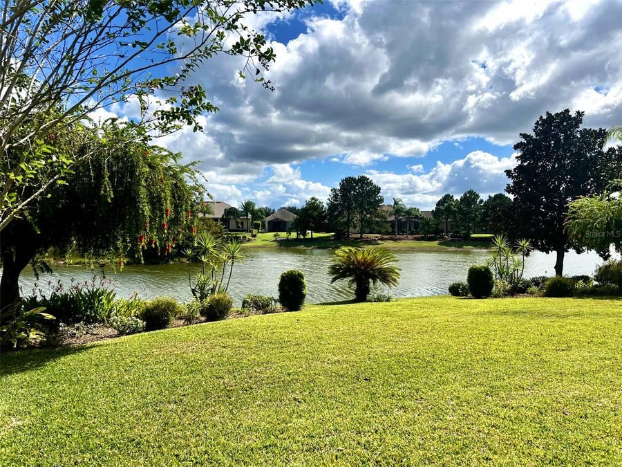 Property photo for 8860 BRIDGEPORT BAY CIRCLE, Mount Dora, FL