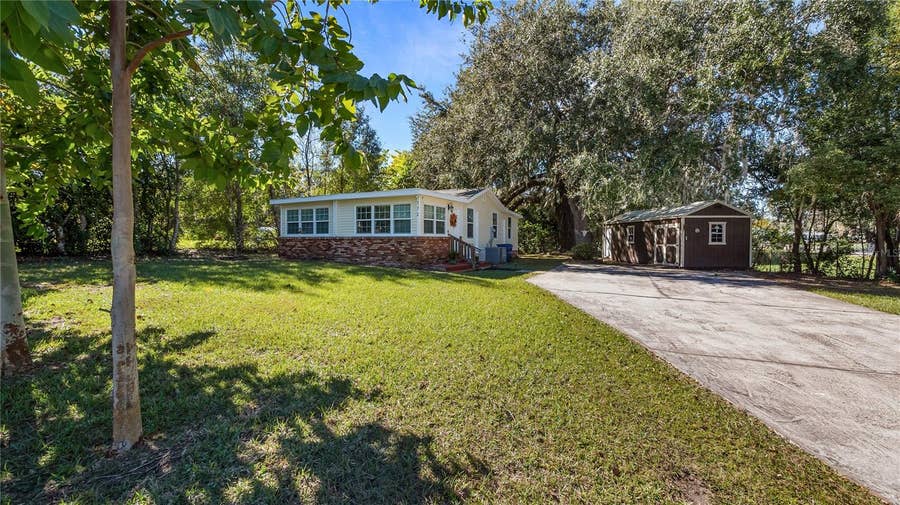 Property photo for 172 S VIRGINIA AVENUE, Center Hill, FL