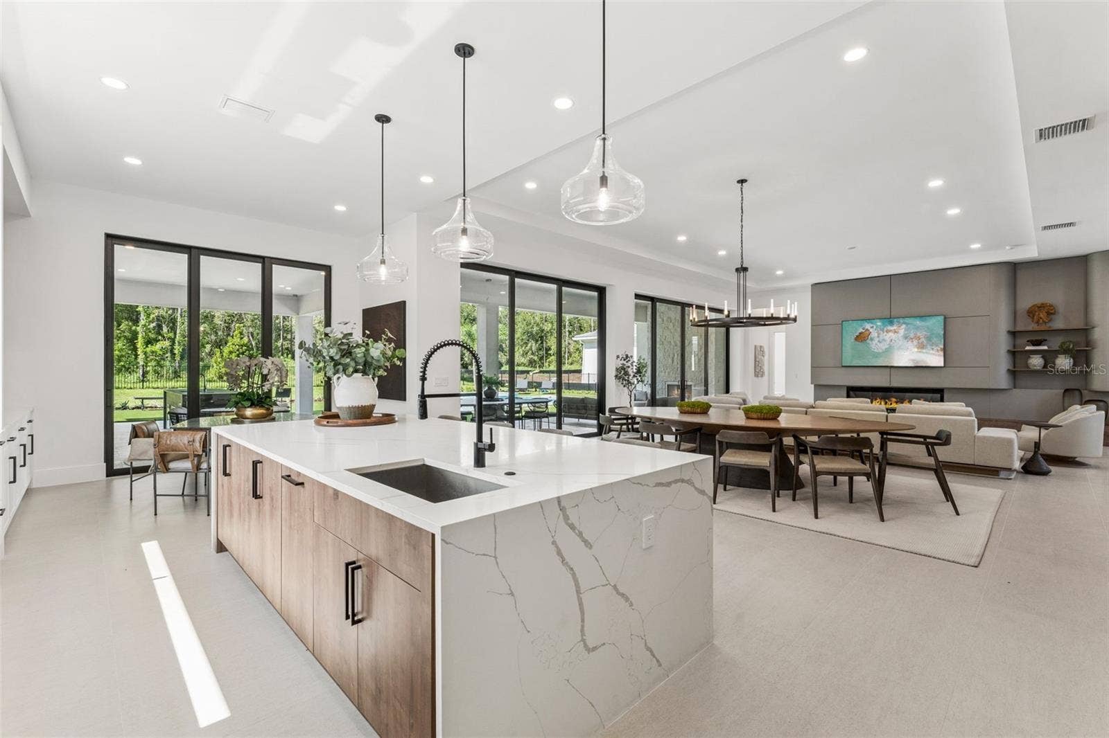 15544 PENDIO DRIVE, Bella Collina, FL 34756