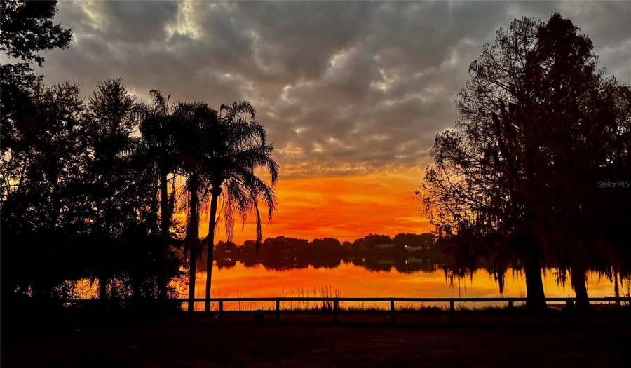 Property photo for 475 GUERRANT STREET, Umatilla, FL