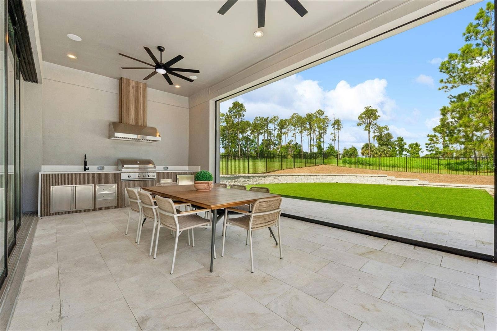 16118 PENDIO DRIVE, Montverde, FL 34756 16118 PENDIO DRIVE, Montverde, FL 34756