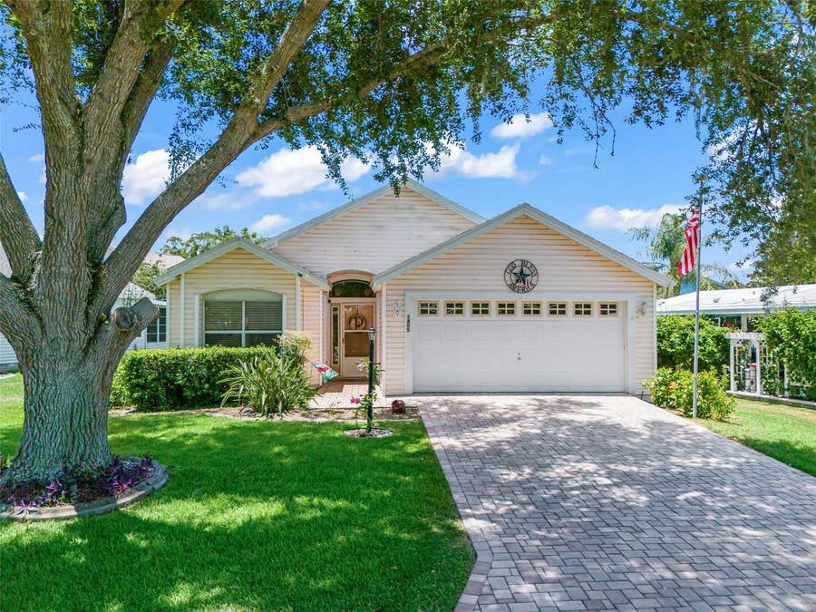 Property photo for 1405 W SCHWARTZ BOULEVARD, The Villages, FL