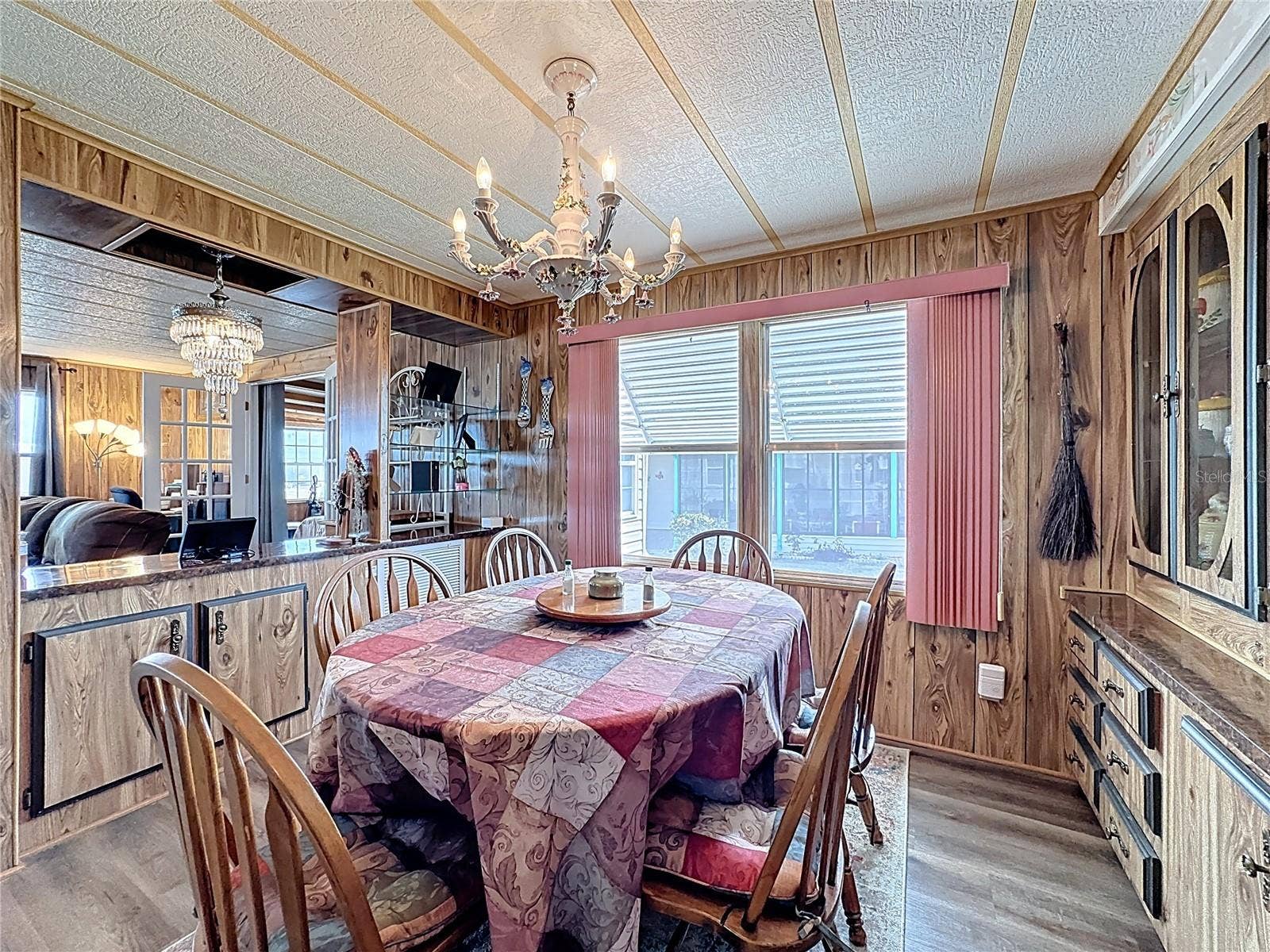 1311 MOHAWK CIRCLE, Tavares, FL 32778 dining room