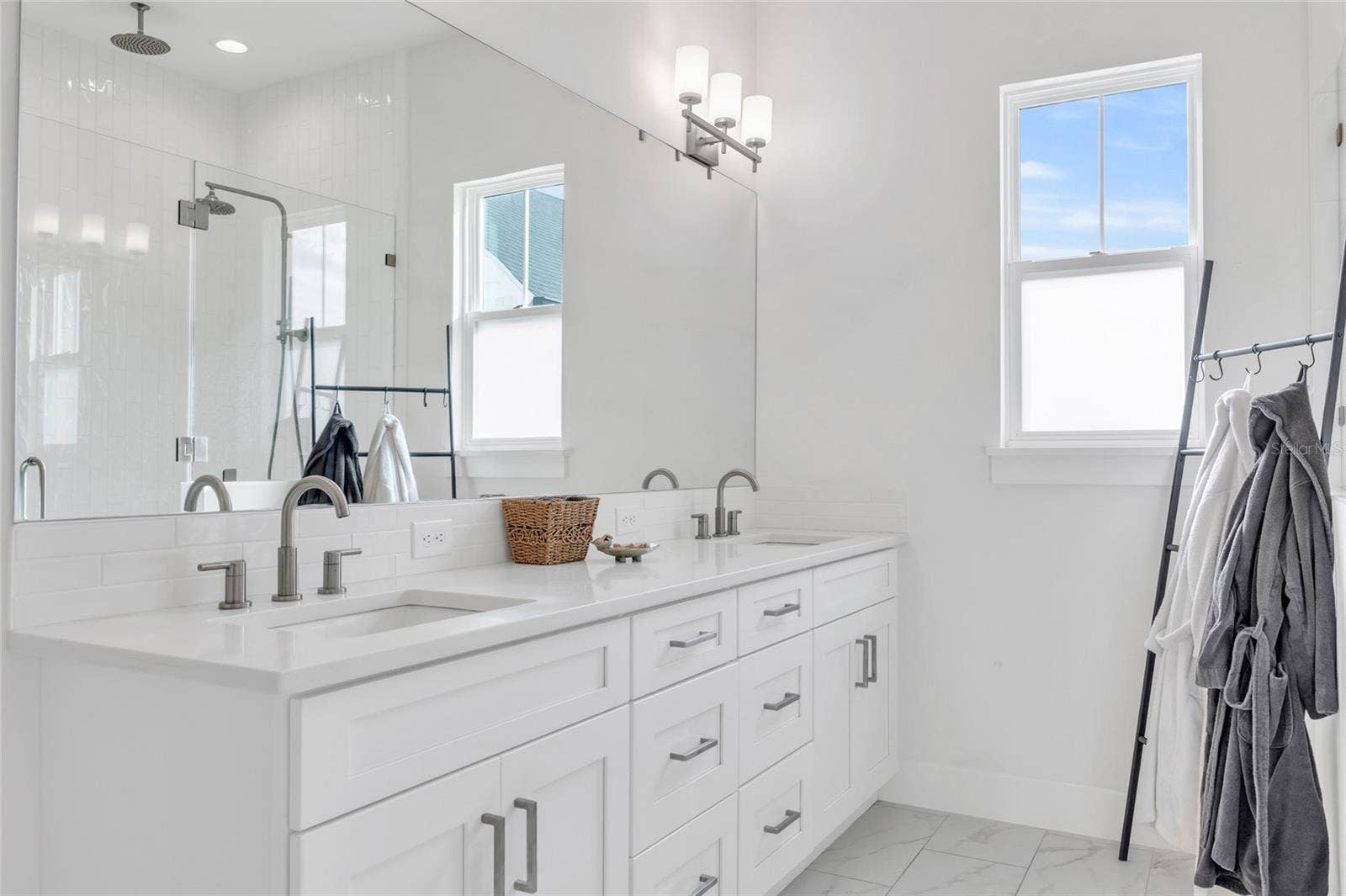 906 ALLENDALE LANE, Winter Garden, FL 34787 906 ALLENDALE LANE, Winter Garden, FL 34787