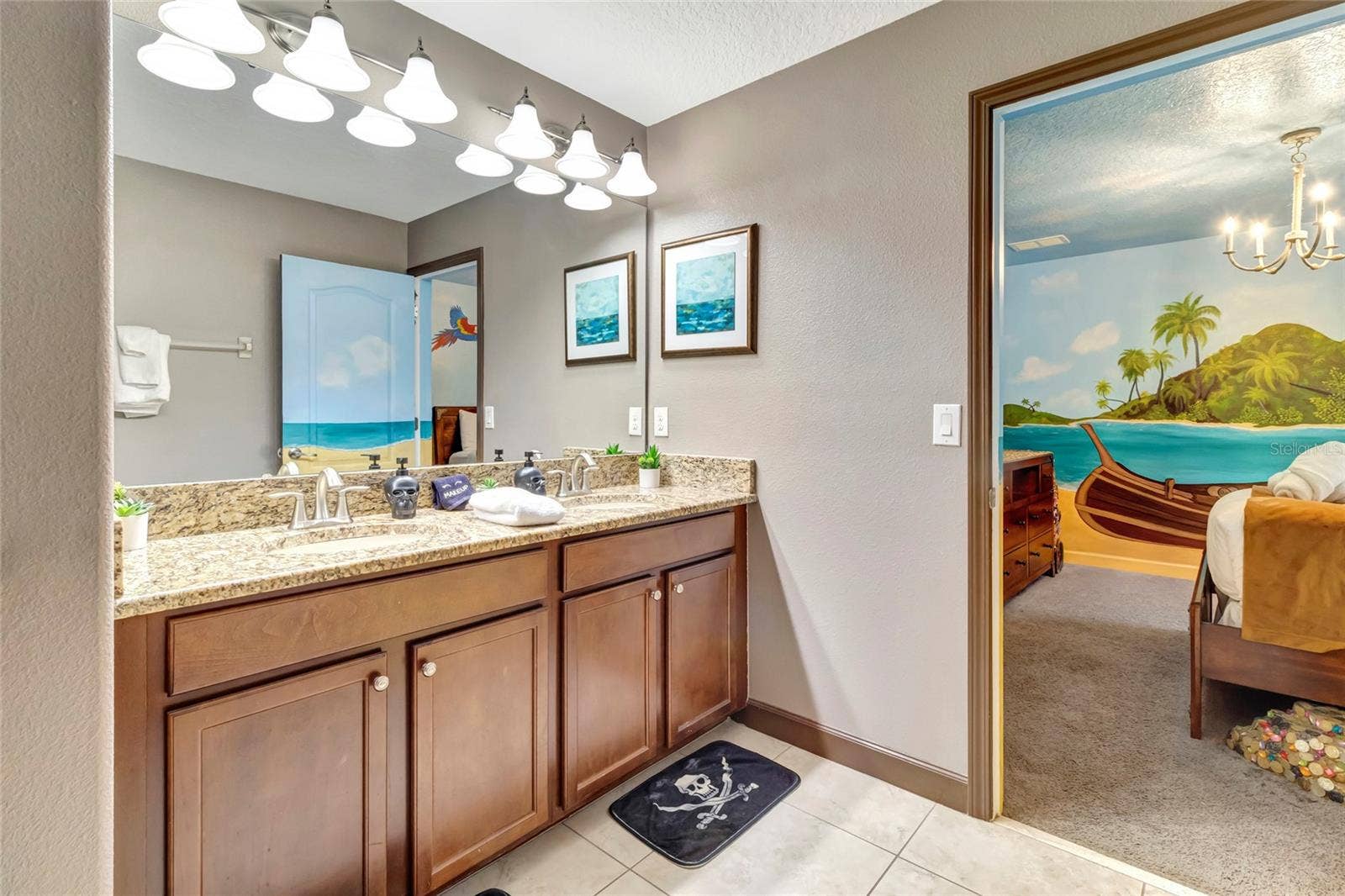 1424 WEXFORD WAY, Davenport, FL 33896 Jack & Jill Bathroom for Bedrooms 3&4