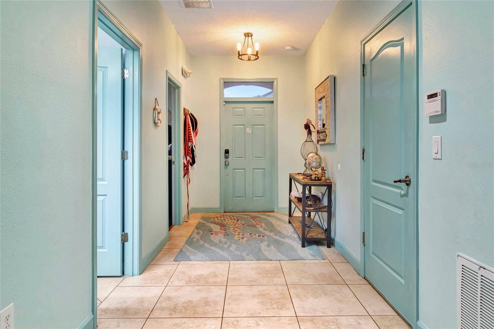 1424 WEXFORD WAY, Davenport, FL 33896 Front Entryway