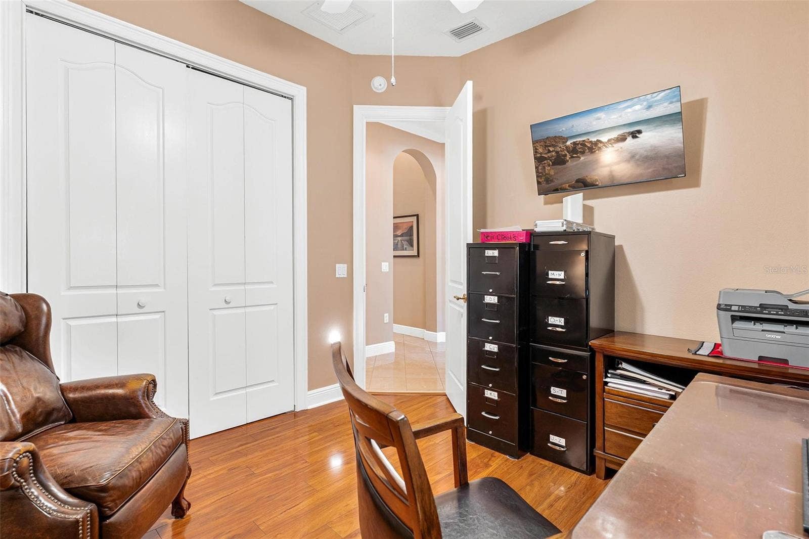 Large Wall Closet to Bedroom 3...
