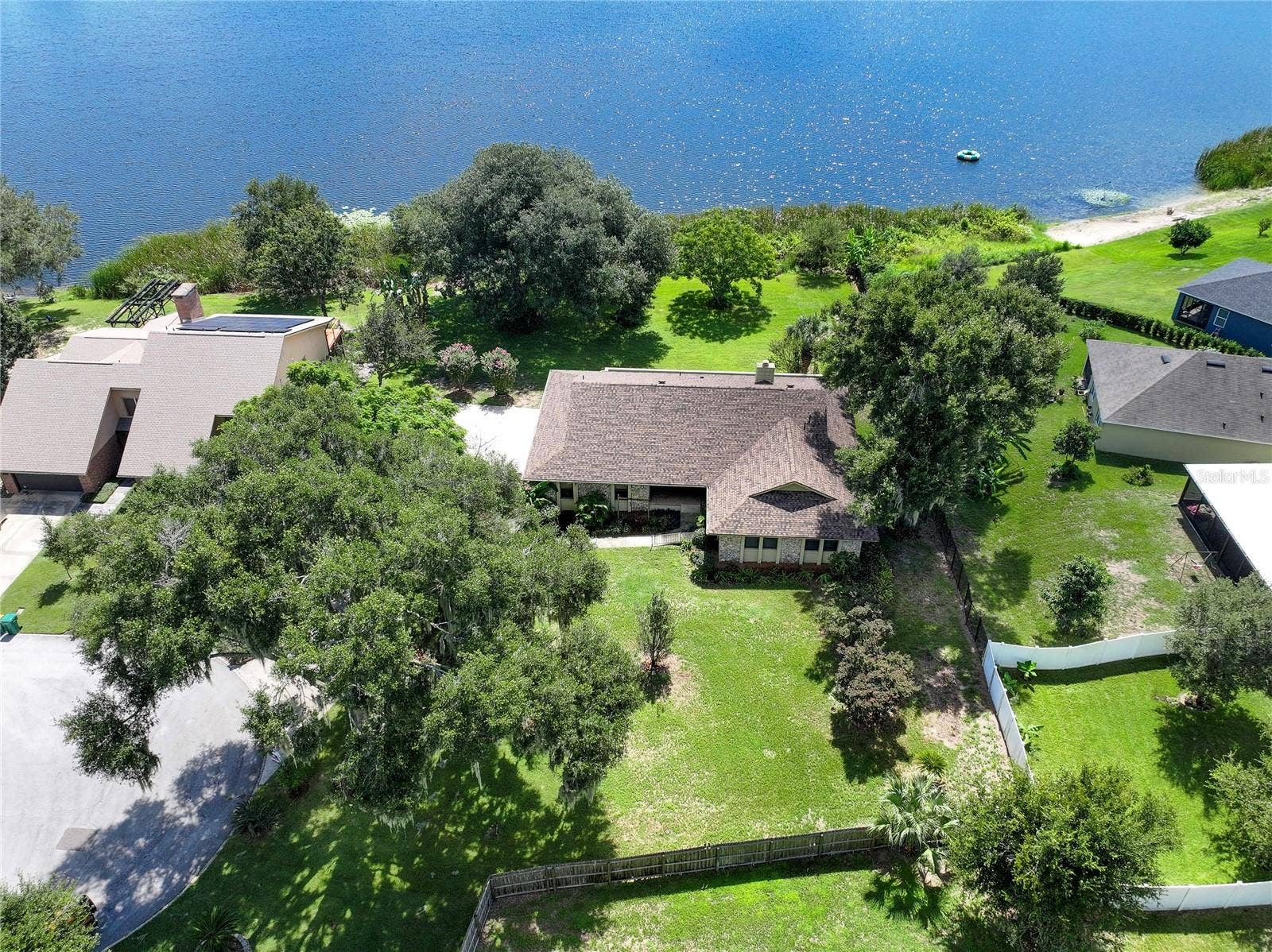 13 HERMOSA DRIVE, Eustis, FL 32726 13 HERMOSA DRIVE, Eustis, FL 32726