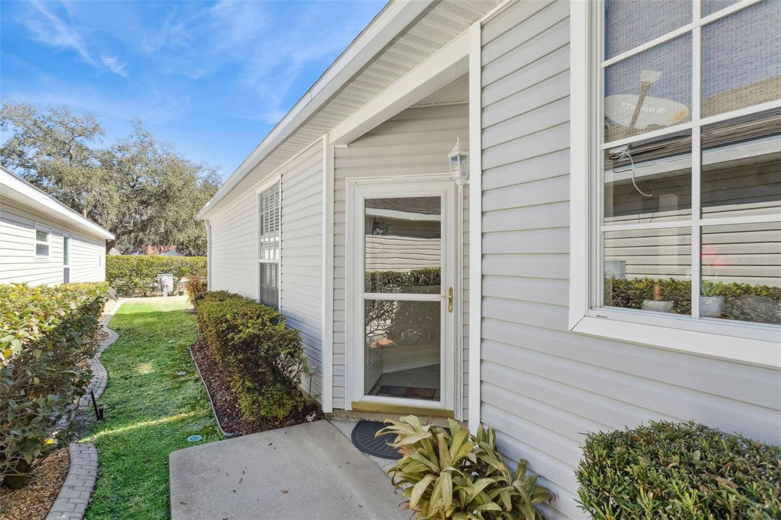 25239 CRANES ROOST CIRCLE, Leesburg, FL 34748