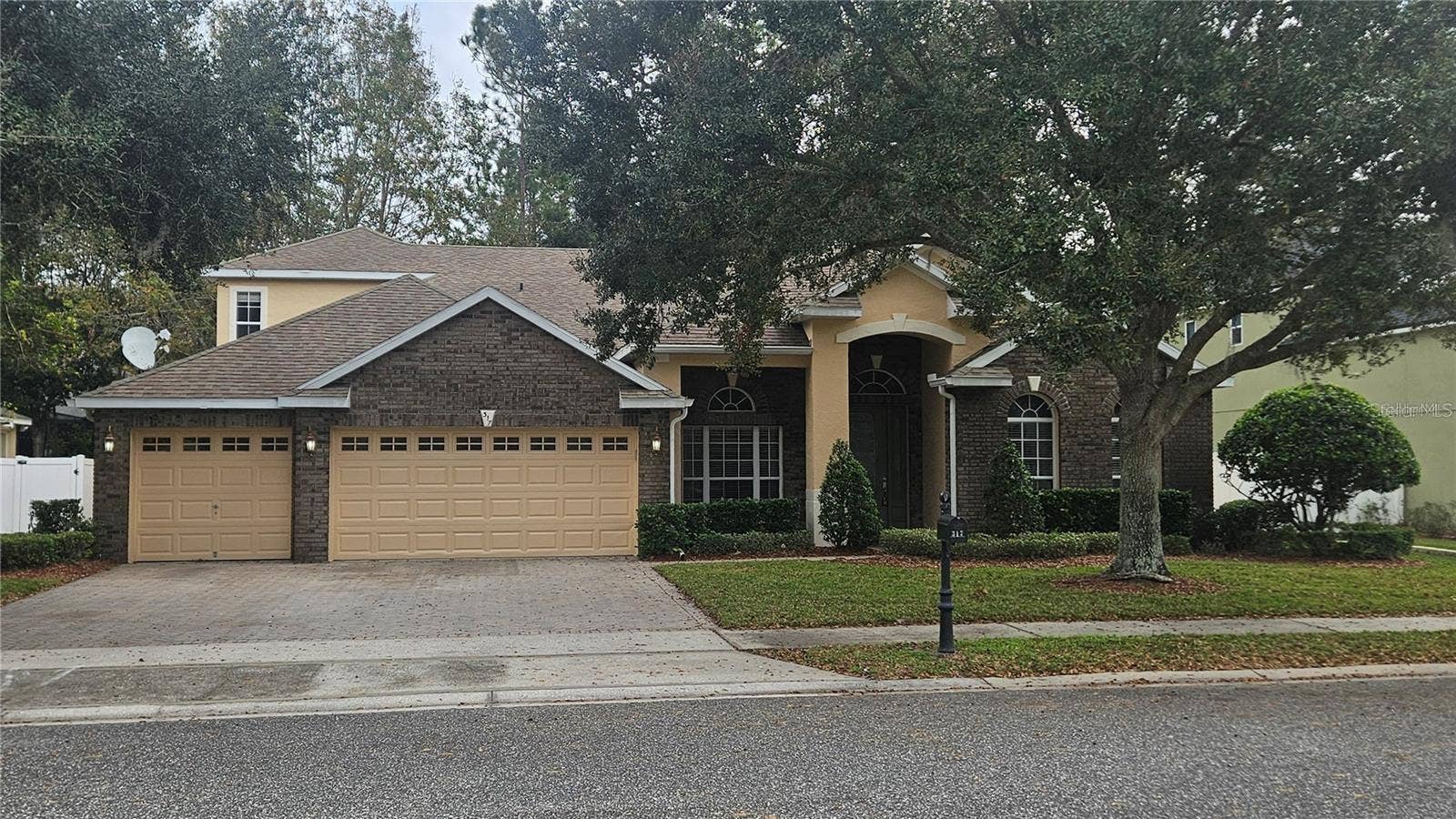 317 E BLUE WATER EDGE DRIVE, Eustis, FL 32736 317 E BLUE WATER EDGE DRIVE, Eustis, FL 32736