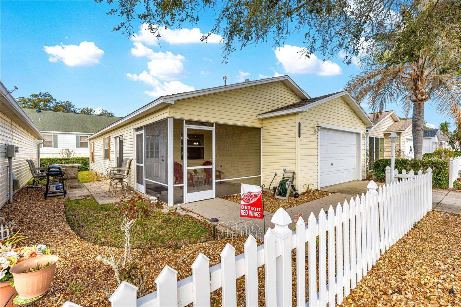 16938 SE 94TH SUNNYBROOK CIRCLE, The Villages, FL 32162 16938 SE 94TH SUNNYBROOK CIRCLE, The Villages, FL 32162