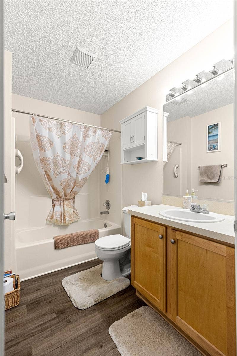 16938 SE 94TH SUNNYBROOK CIRCLE, The Villages, FL 32162 16938 SE 94TH SUNNYBROOK CIRCLE, The Villages, FL 32162
