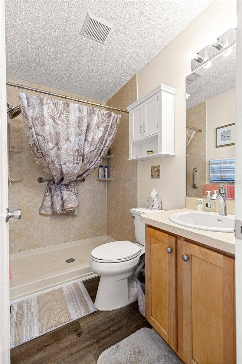 16938 SE 94TH SUNNYBROOK CIRCLE, The Villages, FL 32162 16938 SE 94TH SUNNYBROOK CIRCLE, The Villages, FL 32162