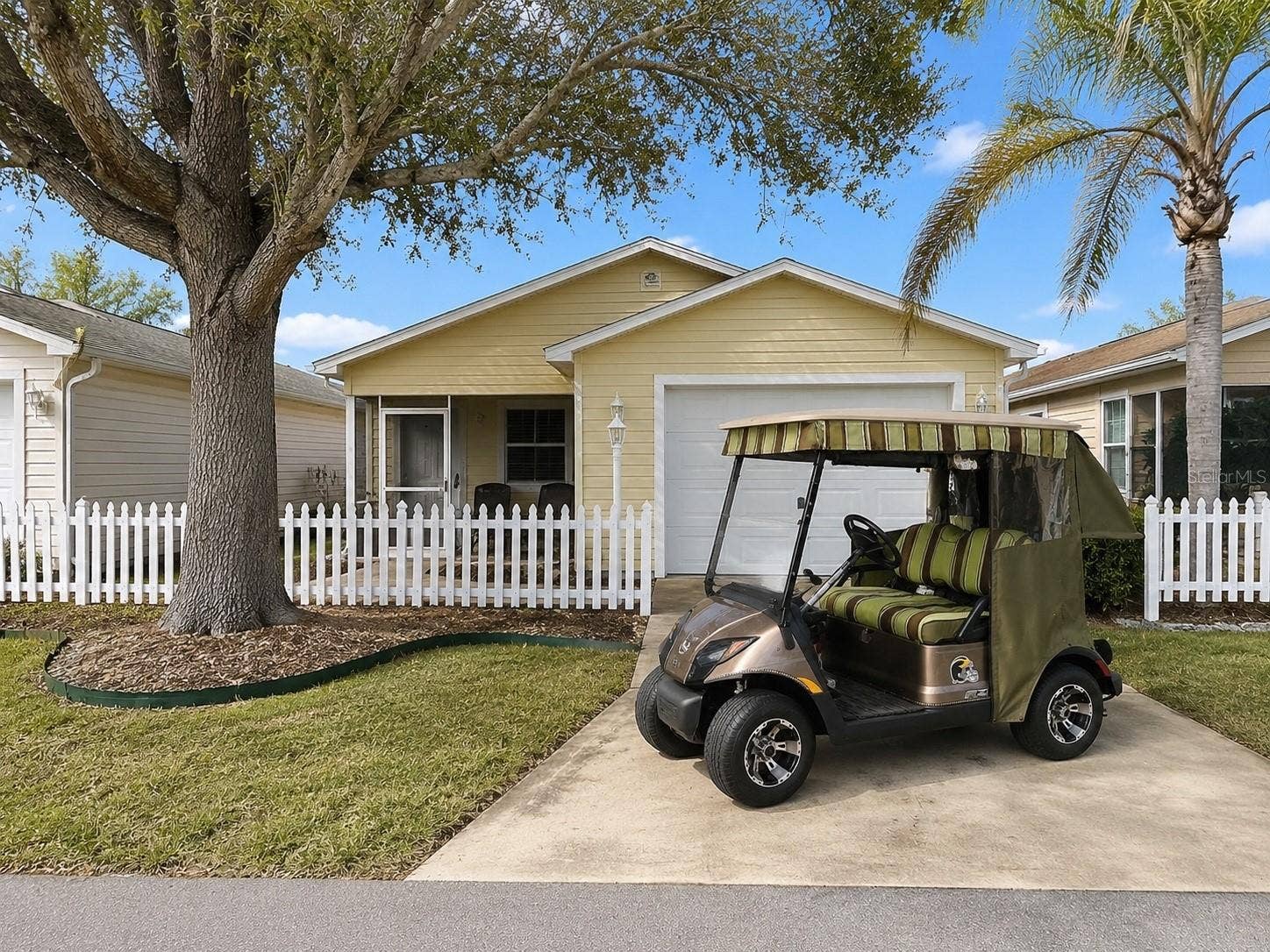 16938 SE 94TH SUNNYBROOK CIRCLE, The Villages, FL 32162 16938 SE 94TH SUNNYBROOK CIRCLE, The Villages, FL 32162