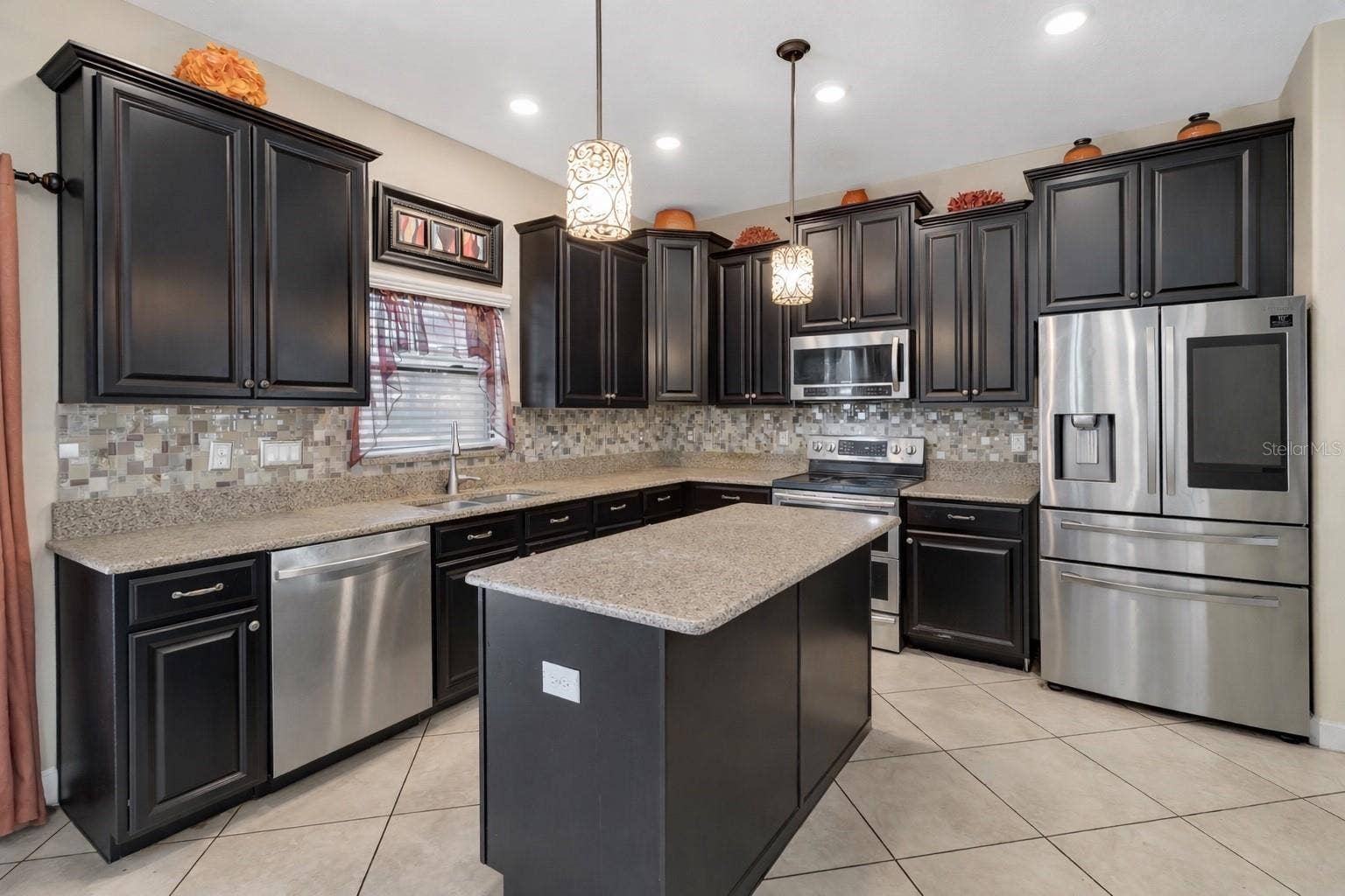1303 SEA PINES WAY, Davenport, FL 33896 Kitchen