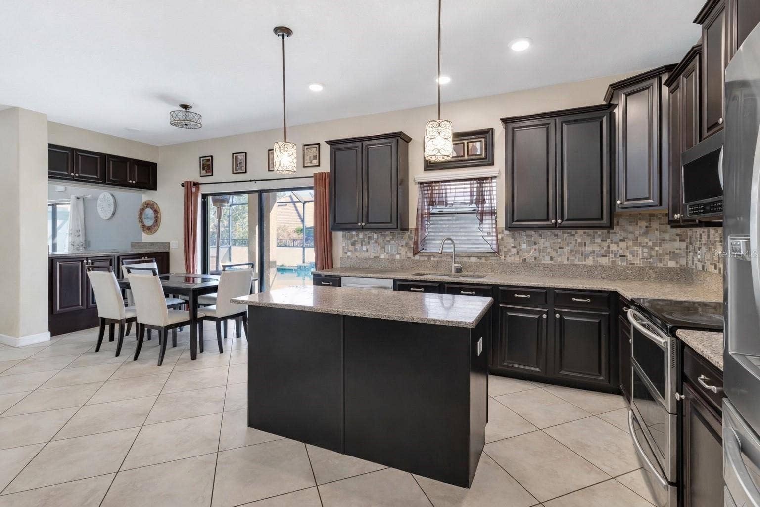 1303 SEA PINES WAY, Davenport, FL 33896 Kitchen