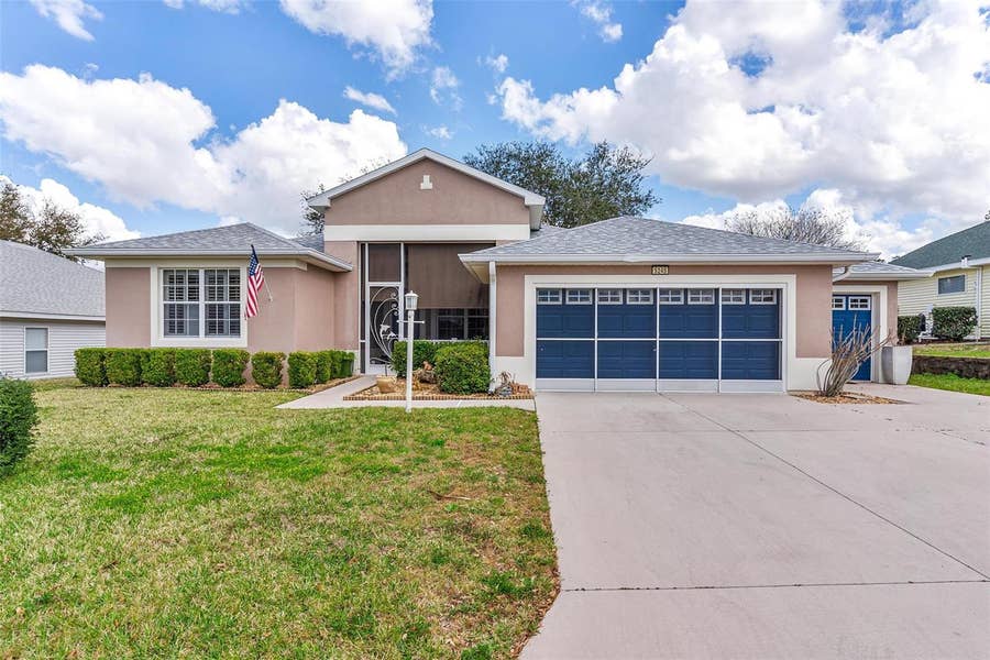 Property photo for 5245 CHINA SEA DRIVE, Tavares, FL