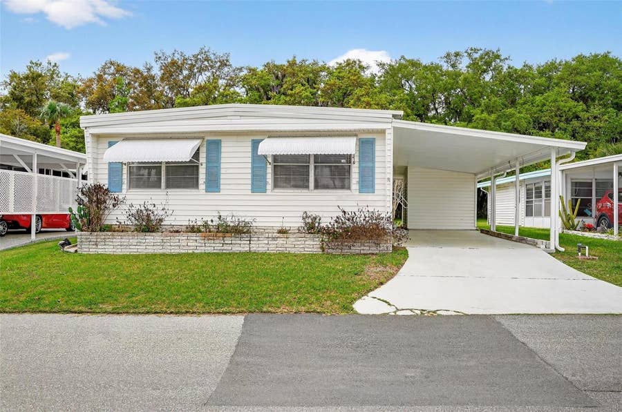 Property photo for 7 COCOS PLUMOSA DRIVE, #A, Eustis, FL