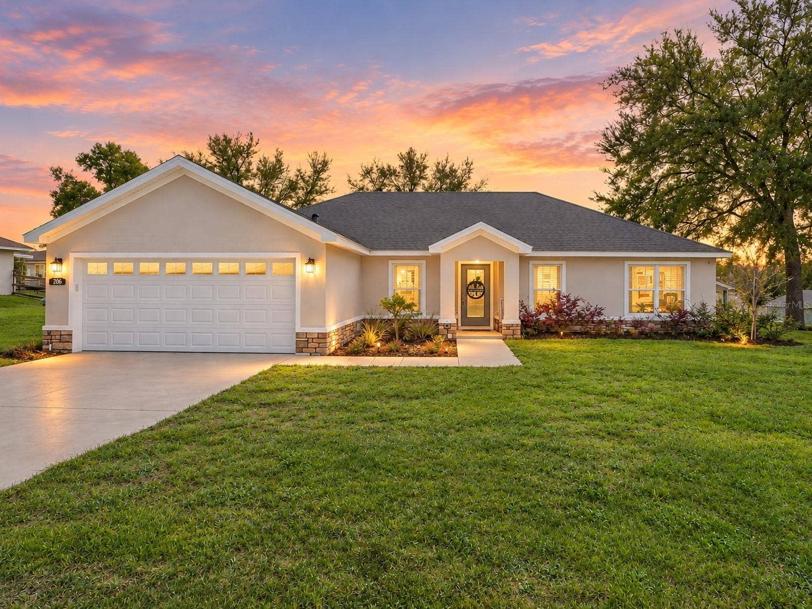 206 SHANNON LANE, Lady Lake, FL 32159 Exterior front of home