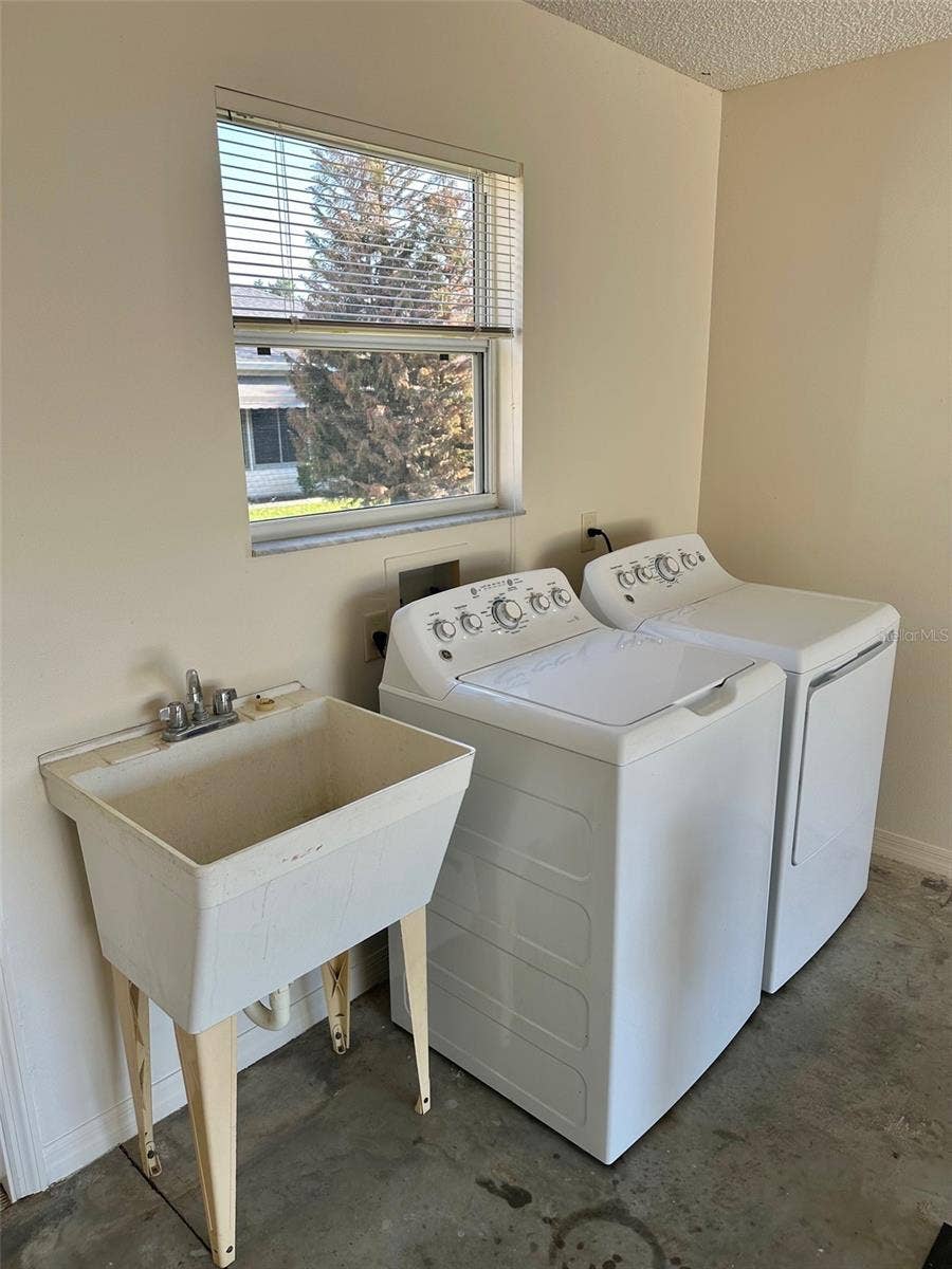 9230 SE 179TH WESLEY STREET, The Villages, FL 32162 9230 SE 179TH WESLEY STREET, The Villages, FL 32162