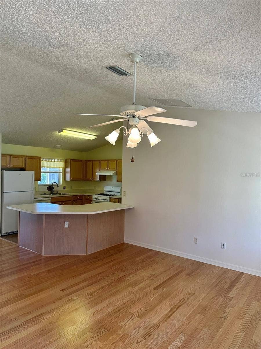 9230 SE 179TH WESLEY STREET, The Villages, FL 32162 9230 SE 179TH WESLEY STREET, The Villages, FL 32162