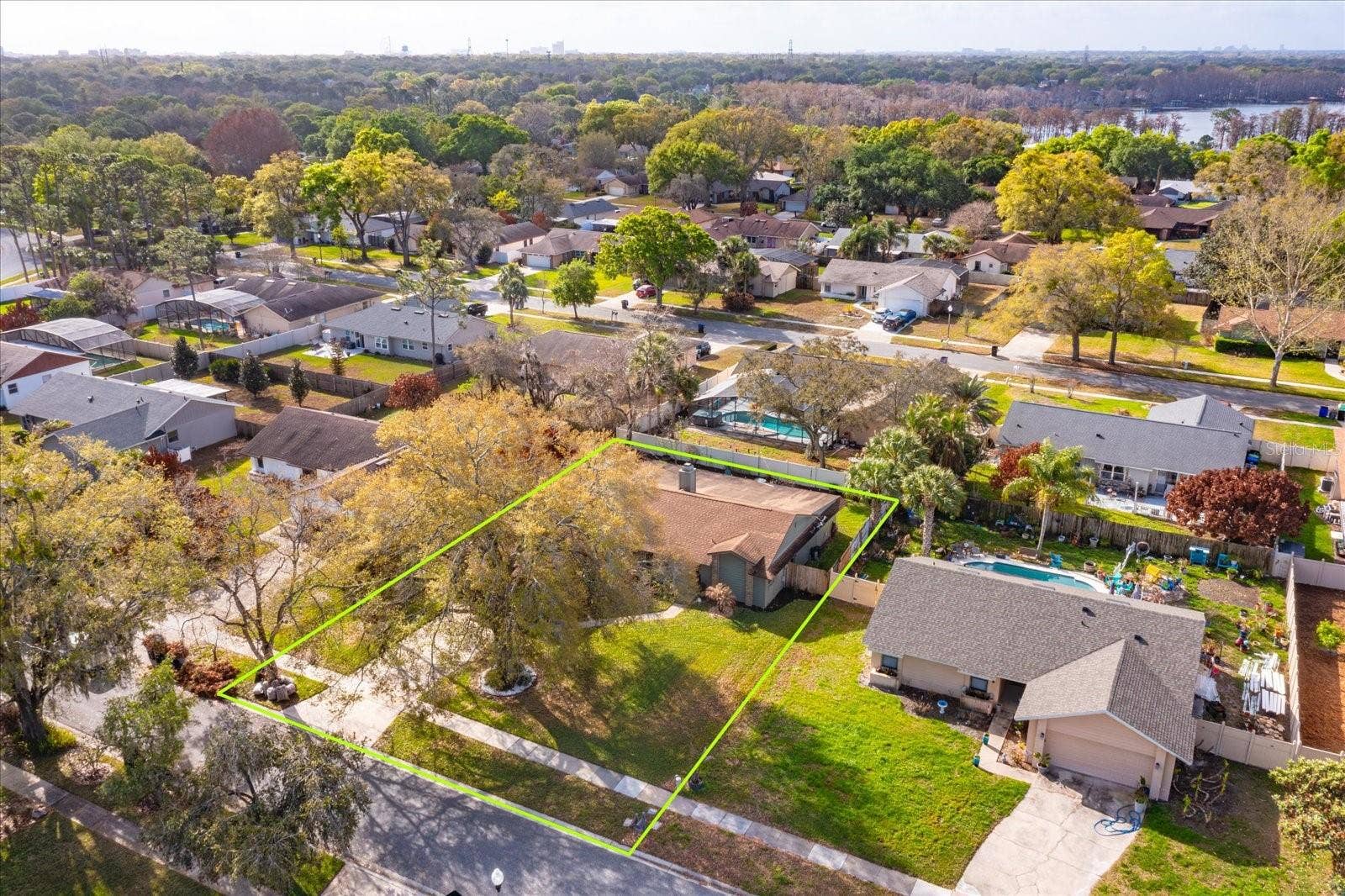 9237 SABAL PALM CIRCLE, Windermere, FL 34786