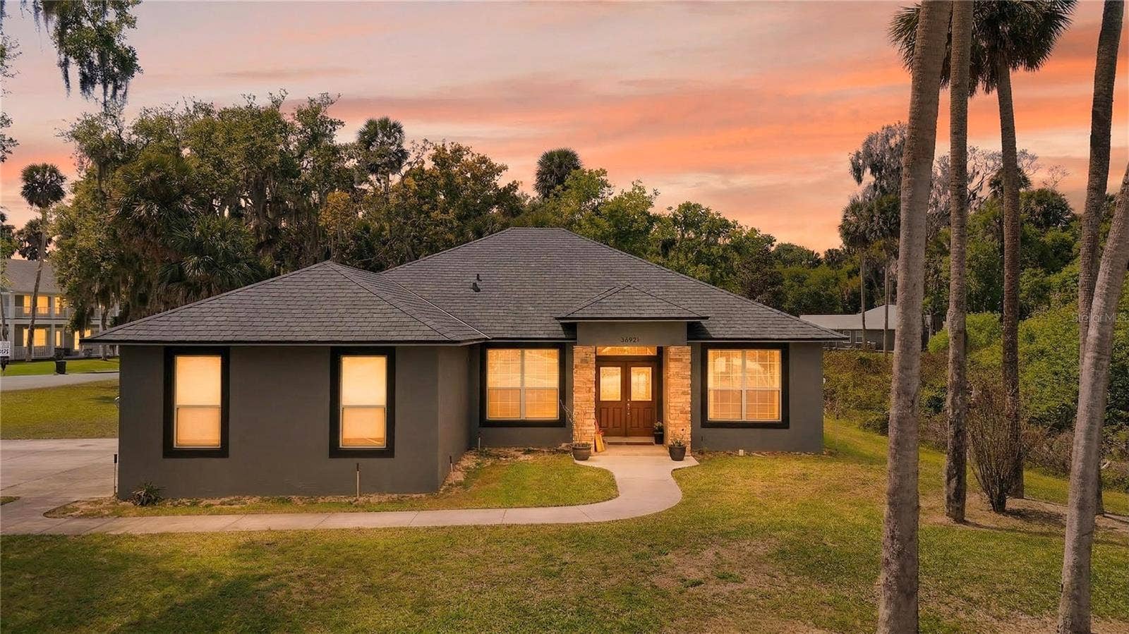 28931 BEAUCLAIRE DRIVE, Tavares, FL 32778