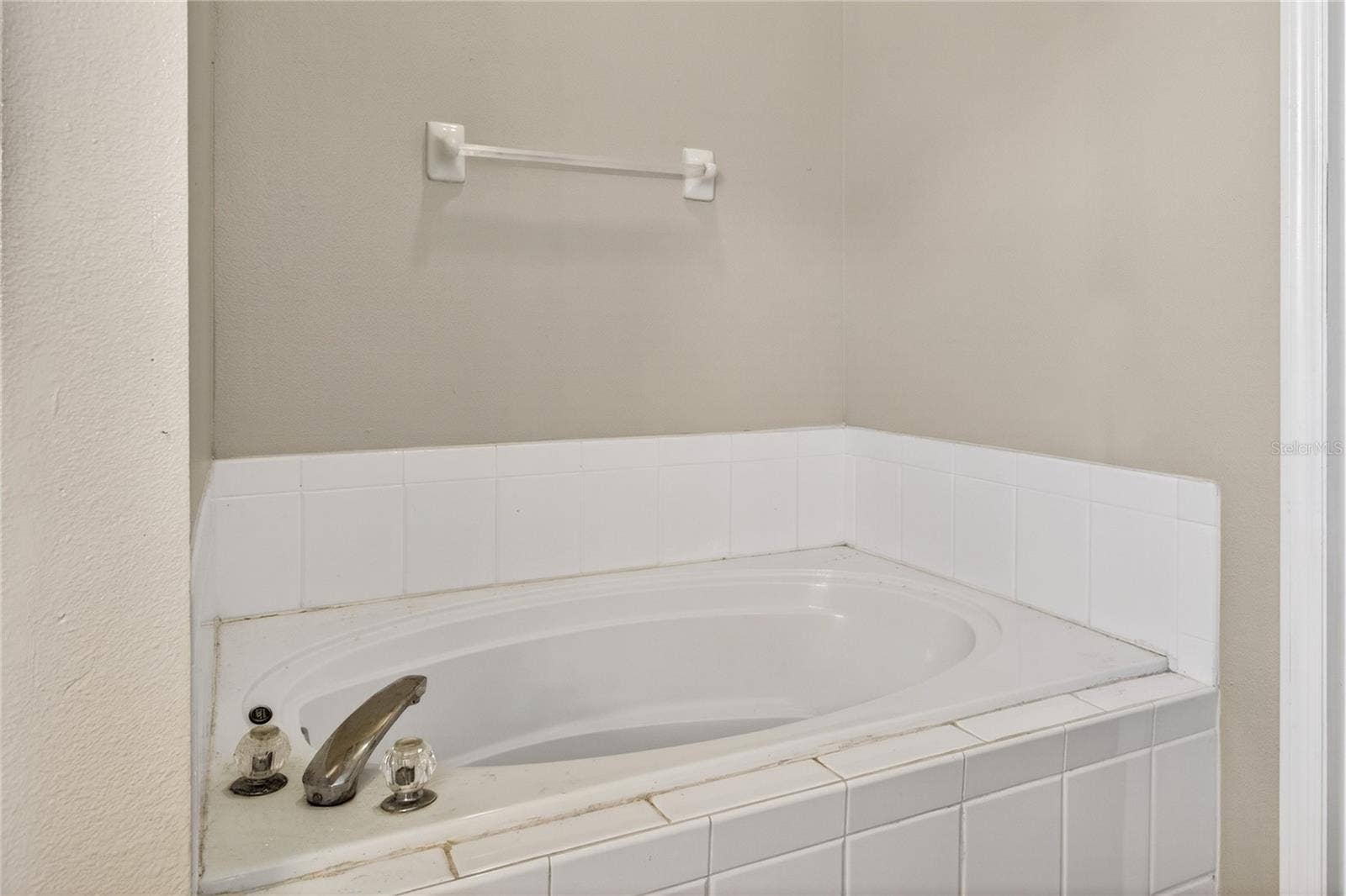 28931 BEAUCLAIRE DRIVE, Tavares, FL 32778