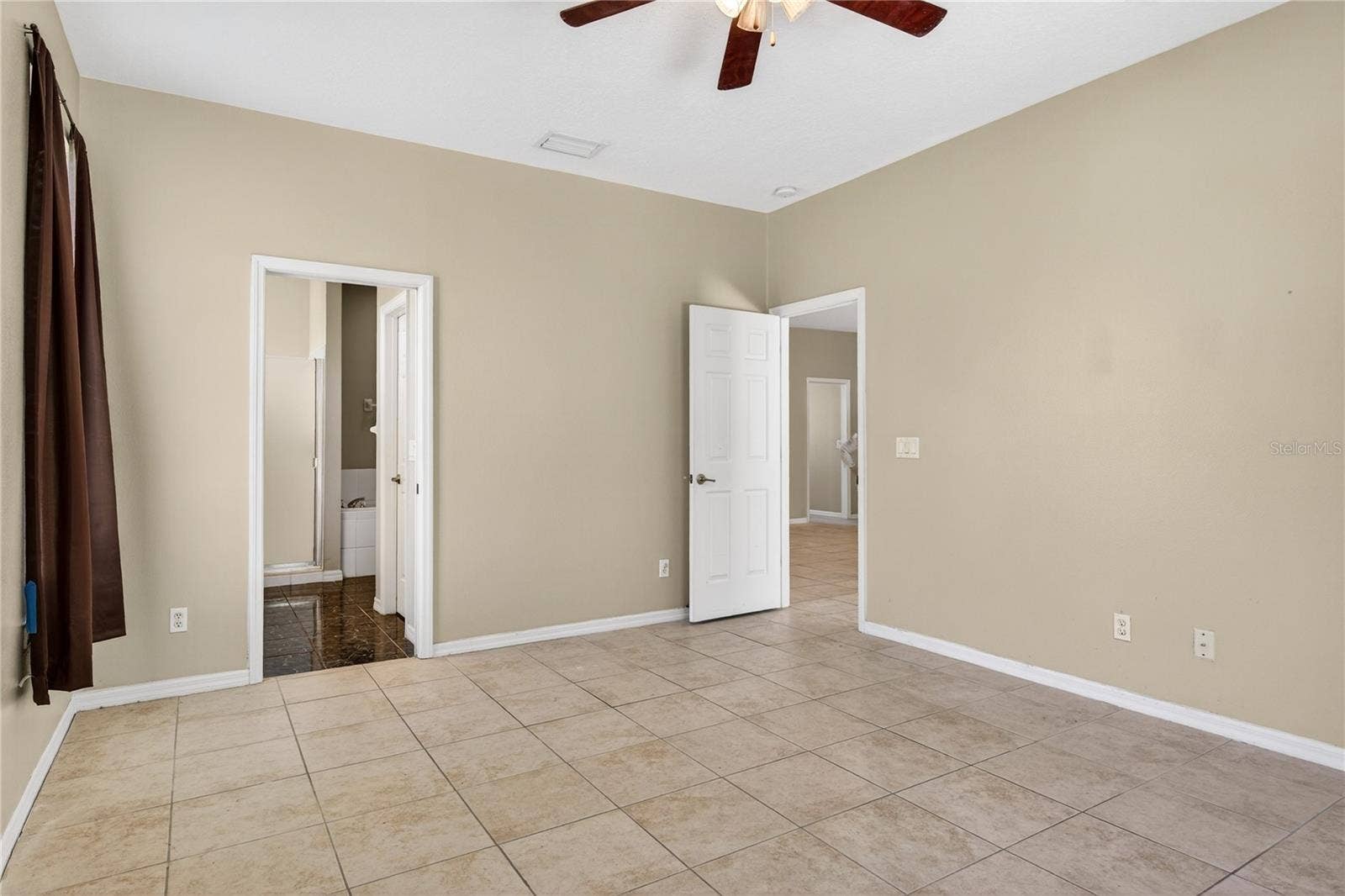 28931 BEAUCLAIRE DRIVE, Tavares, FL 32778